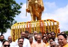 aurguru news: राष्ट्रवीर दुर्गादास राठौर की प्रतिमा का अनावरण कर बोले योगी- ध्यान रखना, बंटोगे तो कटोगे!