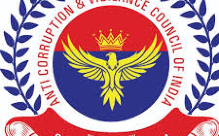 आगरा में पीडब्ल्यूडी का इंजीनियर रिश्वत लेते गिरफ्तार