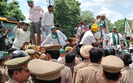 बाह में भाकियू का ट्रैक्टर मार्च प्रशासन ने हाईवे पर वाहन खड़े कर रोका