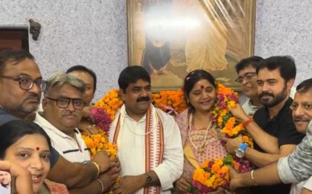 बबिता लखनऊ पहुंचीं, दो दिन चला स्वागत का सिलसिला