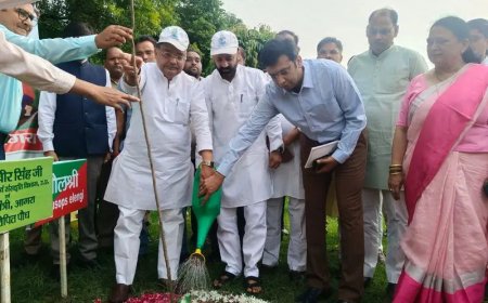 प्रभारी मंत्री ने किया स्वच्छता अभियान का शुभारंभ, अब कर रहे भाजपा पदाधिकारियों संग बैठक