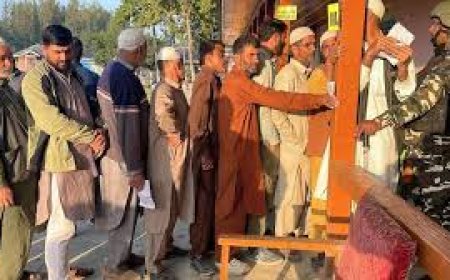 जम्मू-कश्मीर में पहले चरण की वोटिंग जारी