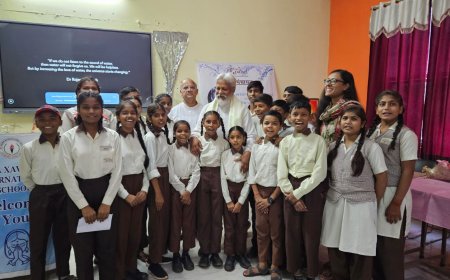 यह आगरा के लिए शर्म की बात, पानी होने पर भी बाहर से  मंगाना पड़ रहा