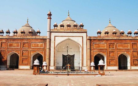आगरा की शाही मस्जिद में शूटिंग पर एएसआई का एक्शन