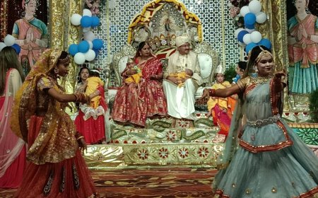 राम जन्म पर बधाइयां, राजा दशरथ व रानी कौशल्या ने बांटे उपहार