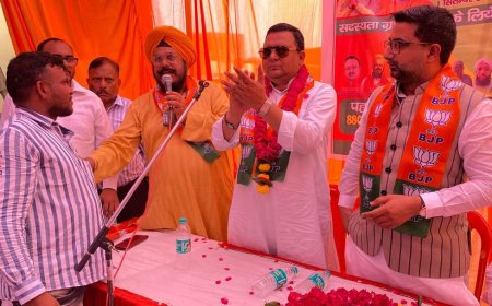 भाजपा मुसलमानों की हितैषी: दानिश, सैकड़ों मुस्लिमों ने ली बीजेपी की सदस्यता