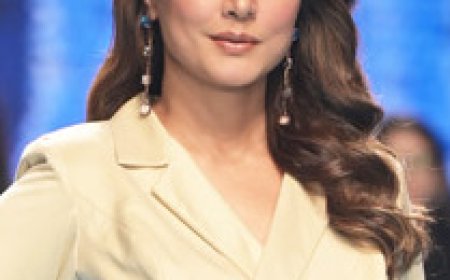 कैंसर पीड़ित हिना खान बर्थडे मनाने पहुंचीं गोवा