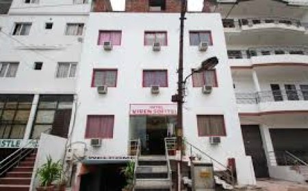 फतेहाबाद रोड पर होटल की छत गिरने से चार मजदूर घायल