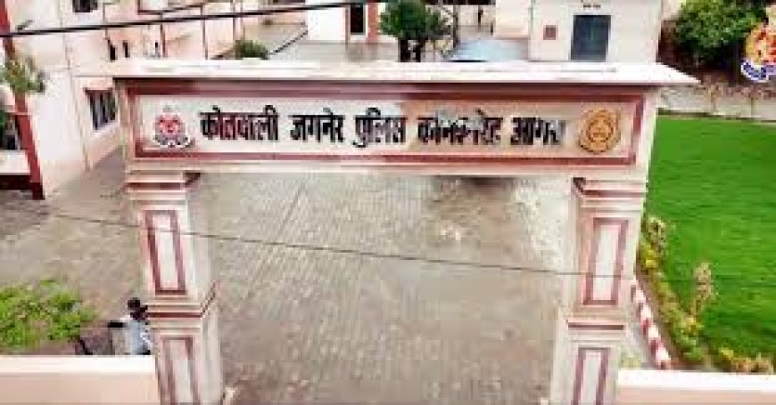 घर के आंगन में अधजली अवस्था में मिला विवाहिता का शव