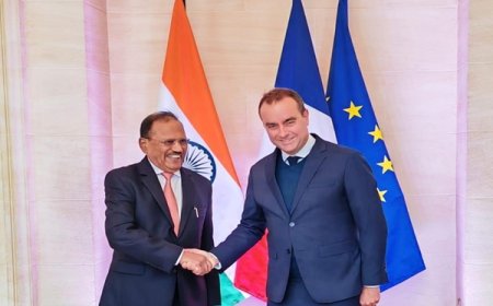 फ्रांस और भारत के बीच कई सौदों समझौते