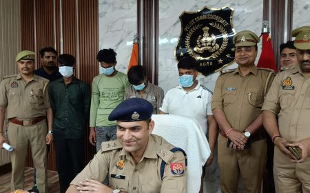 चार शातिर चोरों से पुलिस ने बरामद किए 17 मोबाइल