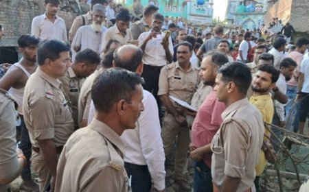 बरेली की अवैध पटाखा फैक्ट्री में भीषण धमाका, तीन मरे, छह मकान क्षतिग्रस्त