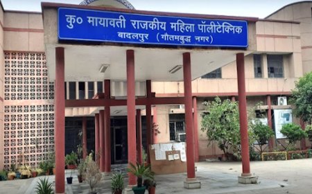 मायावती पालिटेक्निक कालेज की लड़कियां लोगों के उपद्रव से दहशत में, हास्टल किया खाली