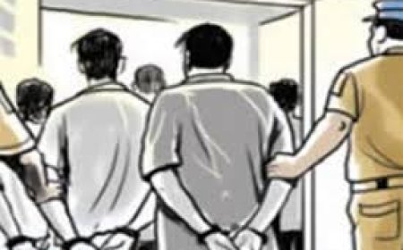 पुलिसकर्मियों के साथ मारपीट करने वाले चार आरोपियों को भेजा जेल