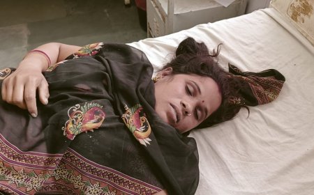 विद्युत करंट से महिला मृत, युवक बुरी तरह झुलसा