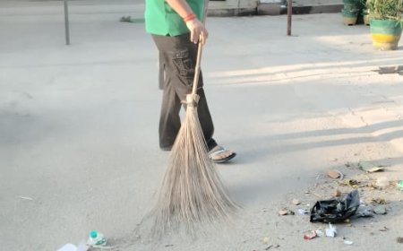 रविवार की ड्यूटी: इंस्पेक्टर उपेंद्र श्रीवास्तव का अनूठा सेवा भाव