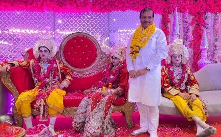 मित्र मंडल ने किया राम-जानकी समेत सभी स्वरूपों का सम्मान