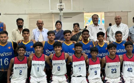 जॉन मिल्टन स्कूल में बॉस्केटबॉल नेशनल में टीमों ने किया खेल का प्रदर्शन