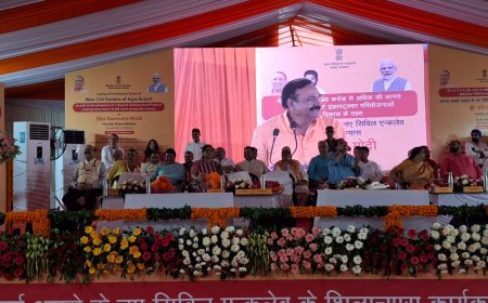 सिविल एन्क्लेवः उधर पीएम मोदी ने किया शिलान्यास, इधर आगरा में बज उठी तालियां