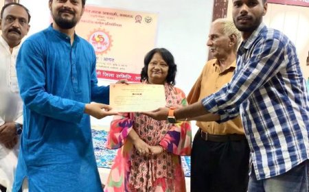 देशदीप शहर का उभरता गजल गायक, मंडल स्तरीय संगीत प्रतियोगिता में पहला स्थान