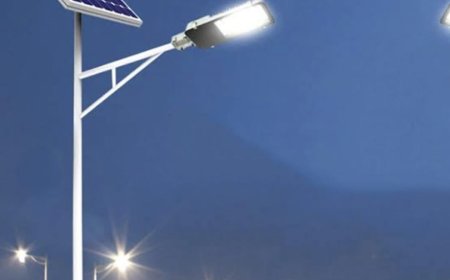 आगरा को 'सोलर सिटी' के रूप में विकसित कर रही सरकार, दो हजार सोलर स्ट्रीट लाइटें लगाने की योजना