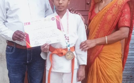 जैतपुर के कृष्ण यादव को कराटे में गोल्ड