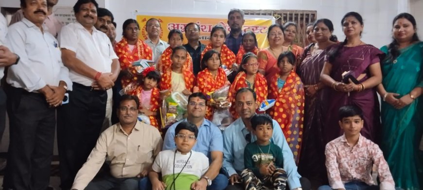 देती हो सहारा दुनिया को, मेरा भी सहारा बन जाओ..