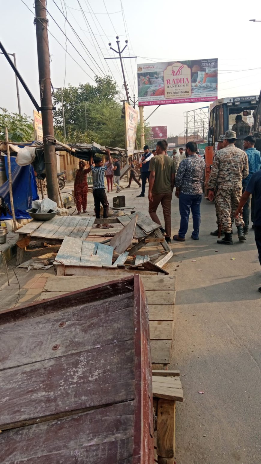 आरटीओ ऑफिस के आसपास का इलाका साफ करा दिया नगर निगम ने