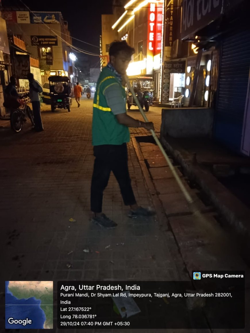 त्यौहार पर शहर को साफ-सुथरा रखने को नगर निगम ने रात में भी उतारे सफाईकर्मी