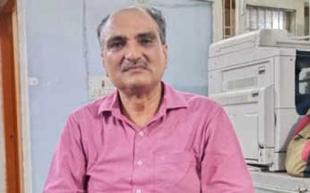 निलंबित मंडलीय संयुक्त शिक्षा निदेशक आरपी शर्मा हुए बहाल, मिली आगरा में ही पुनः नियुक्ति 