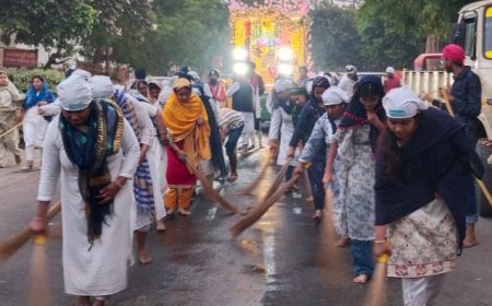 गुरुद्वारा विजय नगर से अमृतवेला परिवार ने निकाली प्रभात फेरी