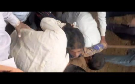 कासगंज: मिट्टी की ढाय में दबीं चार महिलाओं की मौत, पांच घायल 