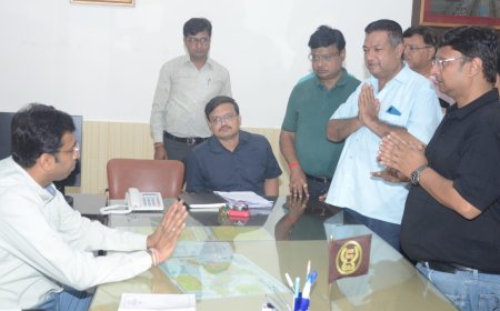 योगी जी, हम भयमुक्त नहीं, भययुक्त माहौल में हैं, मिठाई विक्रेताओं की सीएम से गुहार