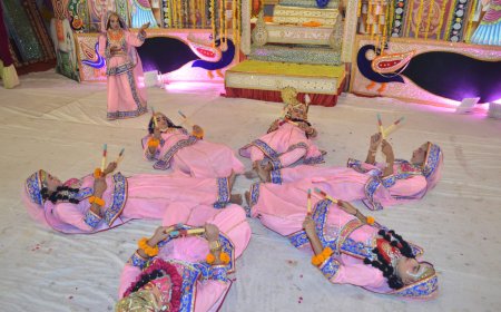 श्रीकृष्ण लीला में नटखट की लीलाओं को देख भक्त हुए भाव-विभोर 