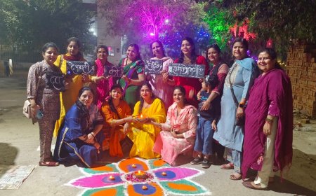 50 कॉलोनियों की महिलाओं ने सड़कों के किनारे जलाए दीप, देव दीपावली पर दीपमालिका से जगमगाया दयालबाग