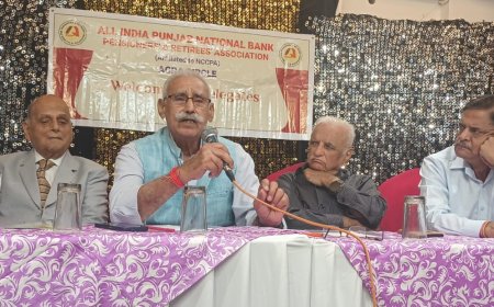 बैंकों में बुजुर्गों के लिए अलग काउंटर हों, रिटायरीज की सेवाएं ली जाएं   