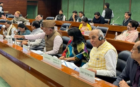 वक्फ पर जेपीसी का कार्यकाल अगले बजट सत्र तक के लिए बढ़ाया गया
