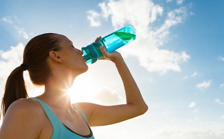 केवल पानी अधिक पीने से मिल सकता है कई रोगों में आराम