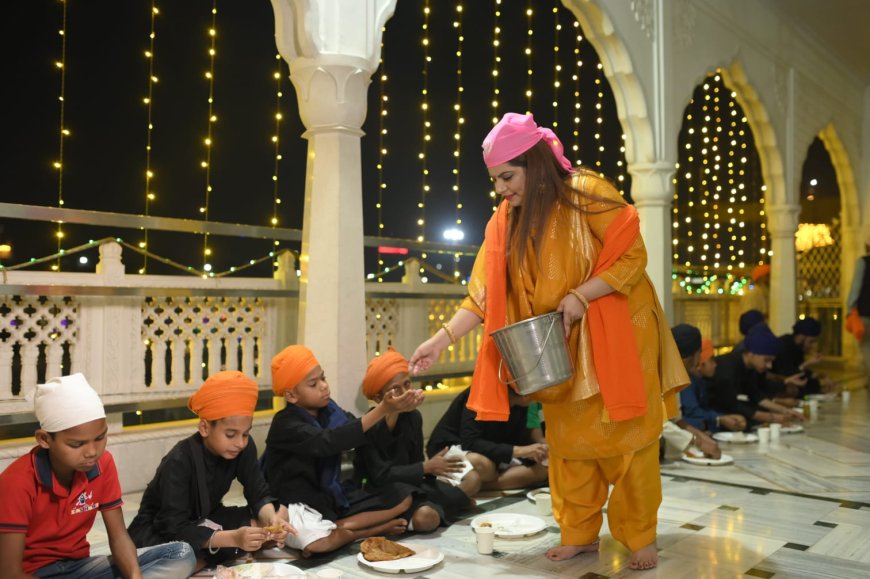 गुरुद्वारा गुरु का ताल में सेवादार बच्चों के लिए हुई लंगर सेवा 