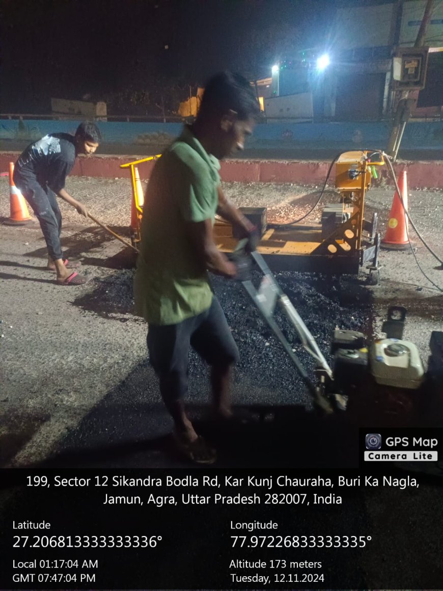 अब रोड रिपेयरिंग मशीन से सड़कों के गड्ढे भरवा रहा नगर निगम