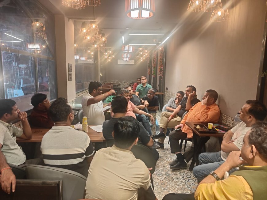 कल सुबह नहीं मिलेगा बेड़ई जलेबी का नाश्ता, उत्पीड़न और ब्लैकमेलिंग से आजिज मिठाई विक्रेता अपने प्रतिष्ठान बंद रखेंगे