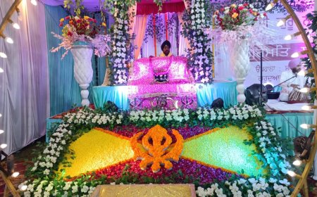 पांडव नगर पार्क में सजा कीर्तन दरबार, संगत ने मनाई प्रकाश पर्व की खुशियां 