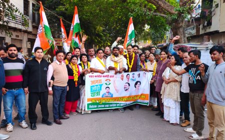 शहर कांग्रेस की आगरा जोड़ो यात्रा शुरू, जनसमस्याएं सुनीं