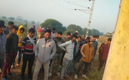 बटेश्वर रेलवे हॊल्ट की बिल्डिंग से लटका मिला शव. हत्या या आत्महत्या?