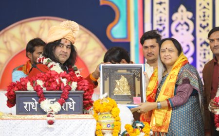 देवकी नंदन बोले- धमकियां मिल रही हैं, सनातन बोर्ड के गठन के लिए मिस्ड कॊल कर दें समर्थन