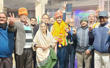 हैरी पाराशर ने टेबल टेनिस नेशनल ओपन में रजत पदक जीता 