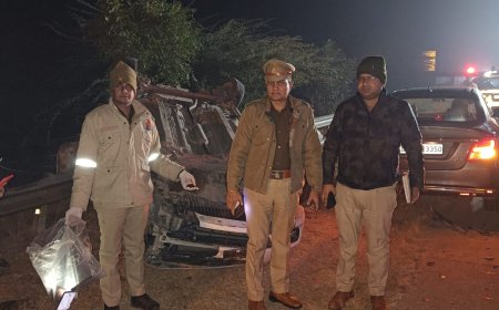 यमुना एक्सप्रेसवे पर कार ने चार को उड़ाया, चारों की मौत   