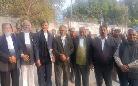 कंगना तीसरी तारीख पर भी नहीं आईं तो वकील बोले- यह कोर्ट की अवमानना   