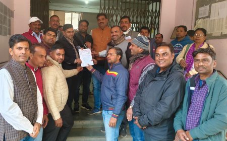 अमान्य स्कूलों और नियम विरुद्ध मान्यताओं से परिषदीय स्कूलों में घट रही छात्र संख्या   