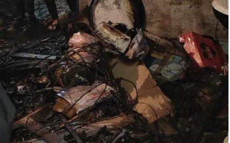 एत्मादपुर में घर में लगी आग में लाखों का सामान जलकर राख